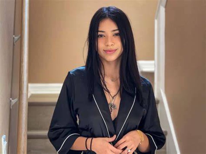 Aishah Sofey Ero E: A Comprehensive Guide to Her Life, Career, and Achievements