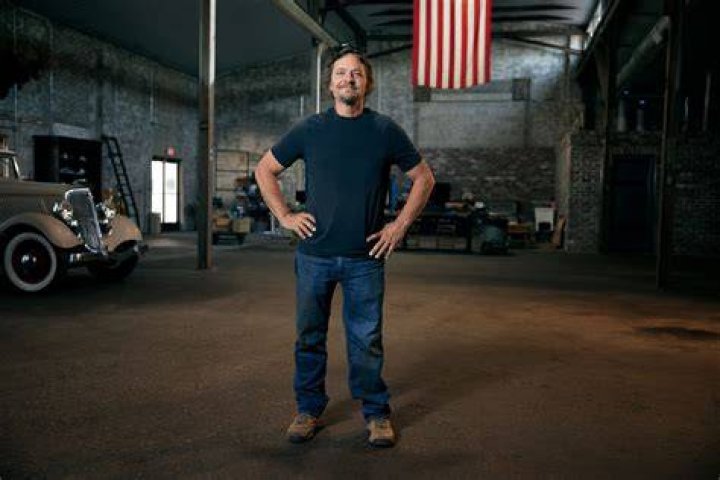 American Pickers: Jersey Jon's Leg - Rare Finds & Stories