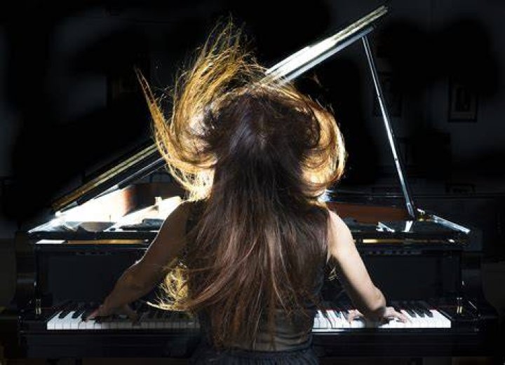 Ariel Asa Araya: The Rising Star Redefining Modern Music