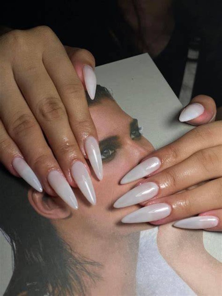Bianca Censori Nails: Revolutionizing the Nail Art Industry