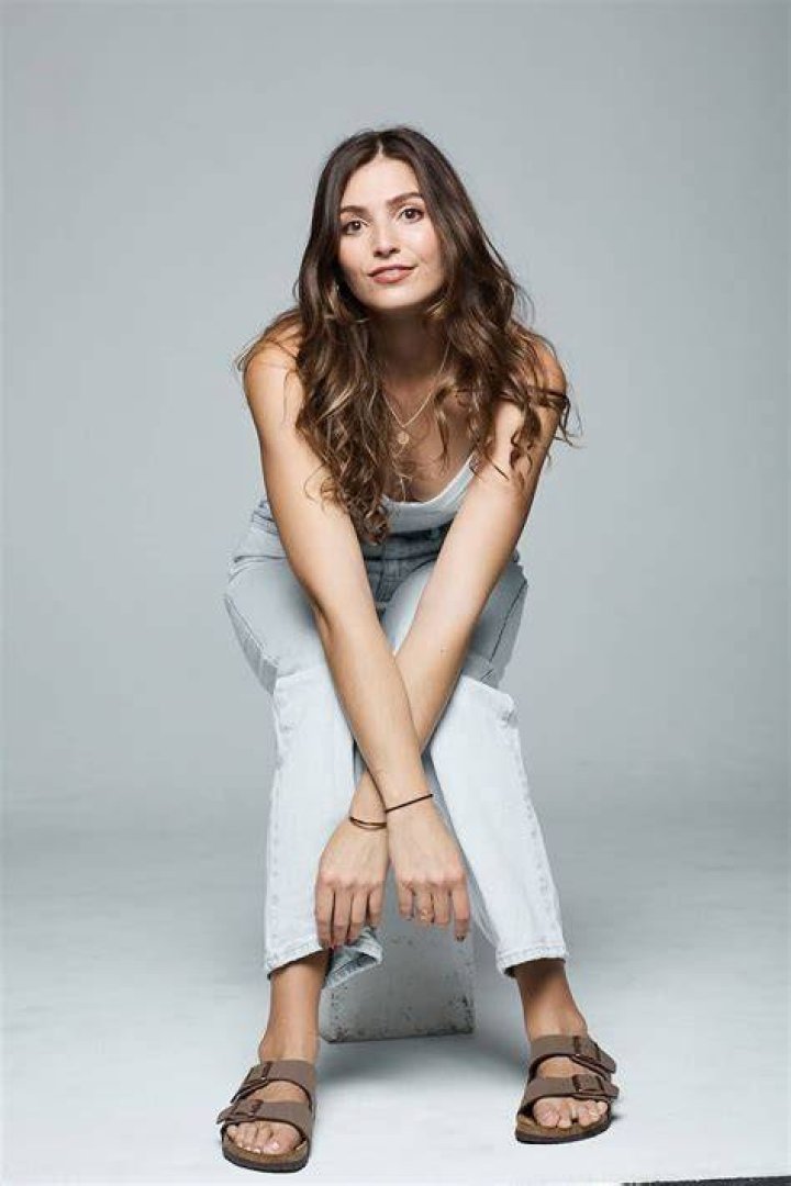 Discovering Luana Barron Age: A Comprehensive Insight into Her Life and Journey