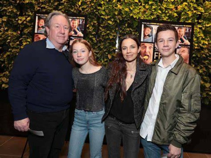 Does Justine Bateman Have Kids? Exploring Her Life, Career, and Family