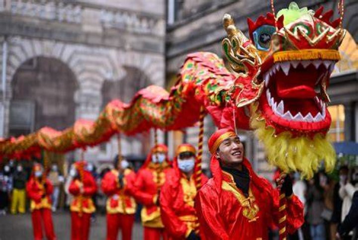 Exploring the Rich Traditions of the 1991 Chinese New Year: A Cultural Journey