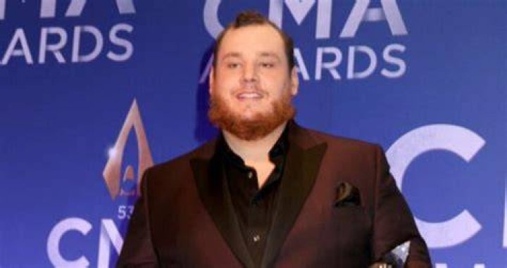 Is Luke Combs a Democrat? Unpacking His Political Affiliation