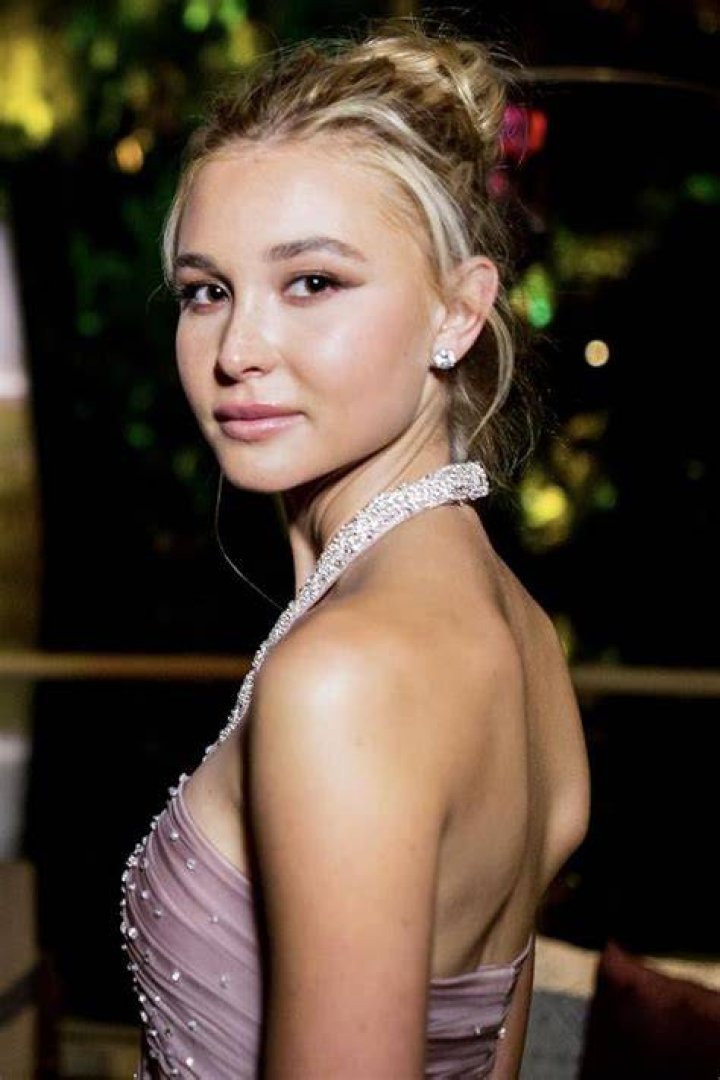 Isabela May's Boyfriend: 2024 Update