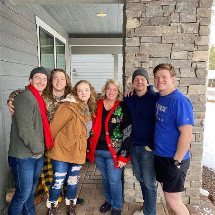 Janelle Brown's Children: Meet the Family!