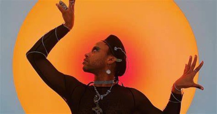 Jordi Jasmine: The Rising Star in the Music Industry
