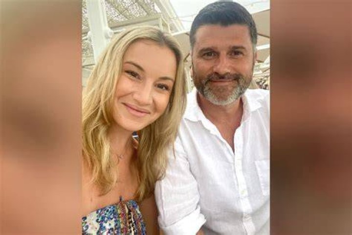 Josh Roberts & Hannah Ferrier Husband: Net Worth Revealed!