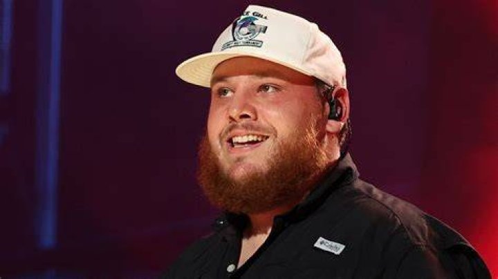 Luke Combs 2024 Vote: Who Did He Support and Why It Matters