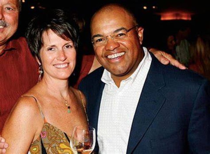 Meet Mike Tirico's Wife: A Comprehensive Look into Their Relationship and Life Together