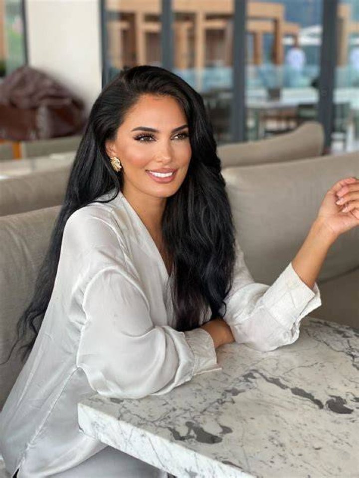 Sadia Khan: A Journey of Resilience, Talent, and Inspiration