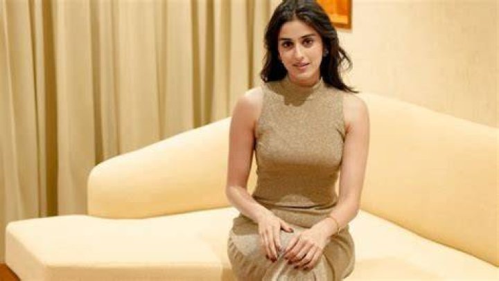 Sakshi Vaidya: Rising Star in the Entertainment Industry
