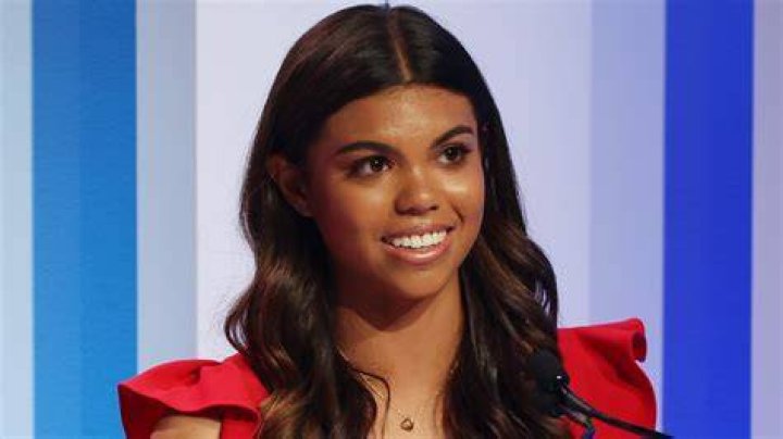 Sam Alexis Woods: The Rising Star in the Entertainment Industry