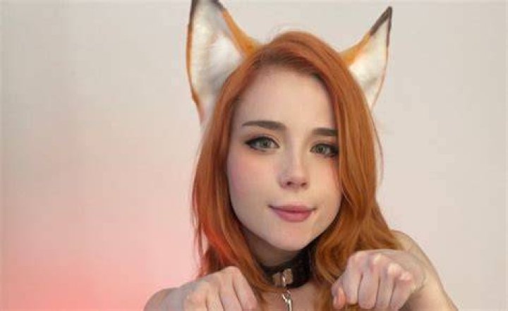 Sweetie Fox: Unveiling the Enchanting World of a Digital Sensation