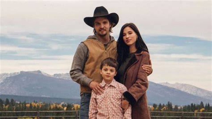 Tate Yellowstone: Stunning Photos & Videos