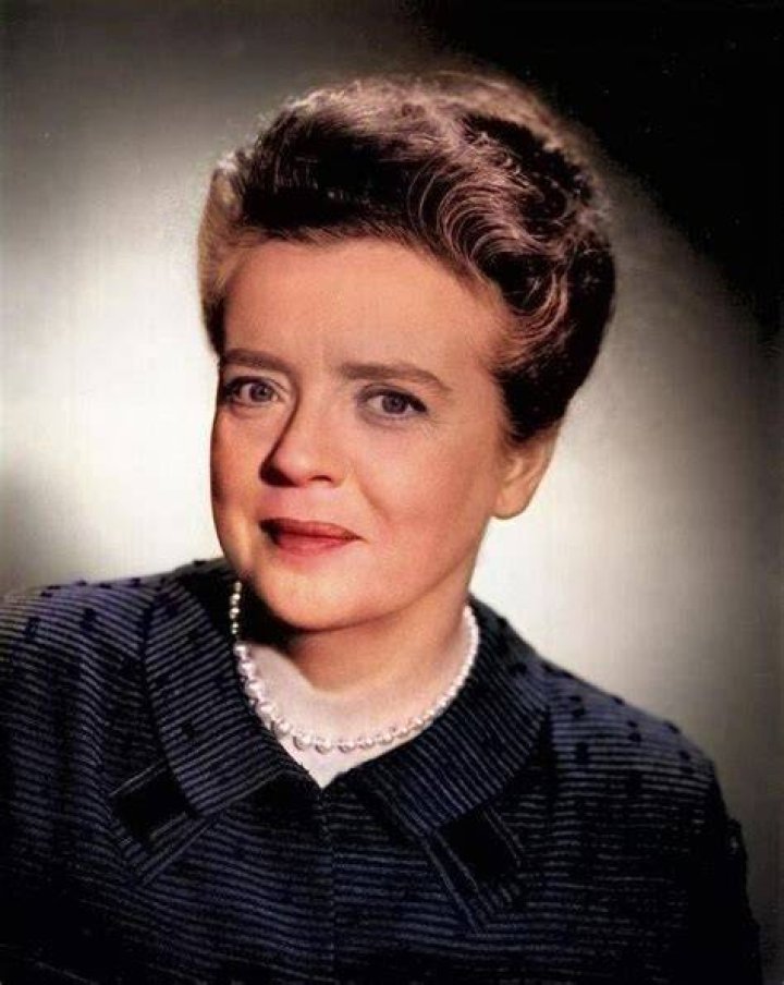 The Iconic Frances Elizabeth Bavier: Golden Age TV Legend