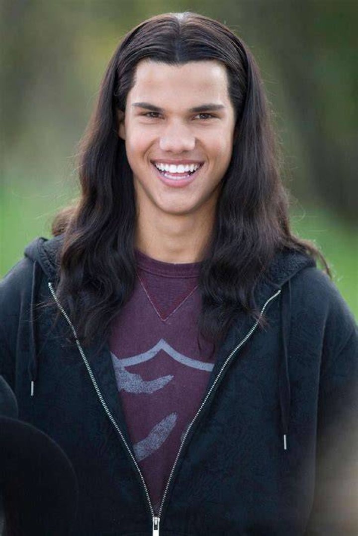 Twilight Jacob Actor: Who Played the Part?