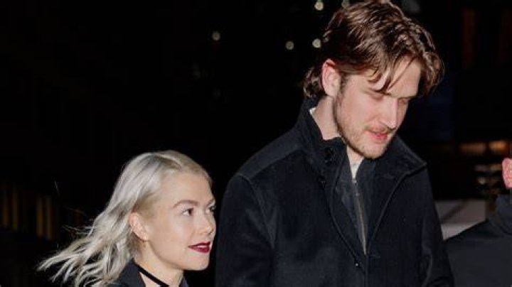 Unraveling the Mystery of Bo Burnham's Girlfriend in 2023
