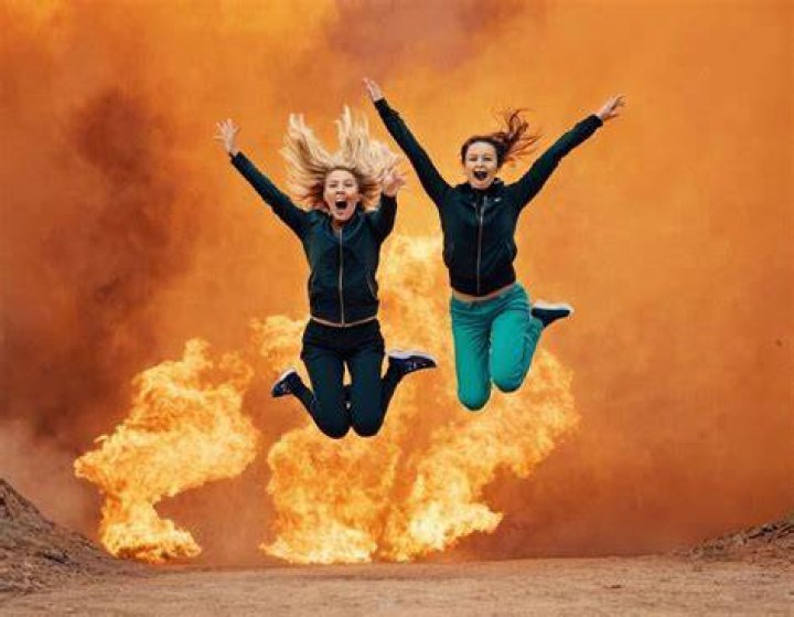 Vika and Vova Hilarious Jump Videos!