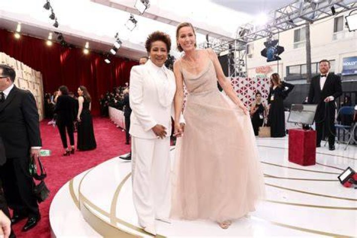 Wanda Sykes Husband: A Comprehensive Look at Her Life and Marriage